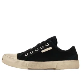 Baskets basses Paris « Coton noir déchiré et caoutchouc blanc » 688757W3RC21090 Baskets basses Paris « Coton noir déchiré et caoutchouc blanc » 688757W3RC21090