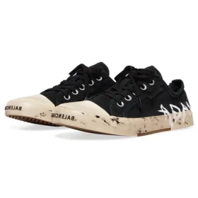Baskets basses Paris Graffiti « Coton déchiré noir et blanc » 688757W3RR51099 Baskets basses Paris Graffiti « Coton déchiré noir et blanc » 688757W3RR51099