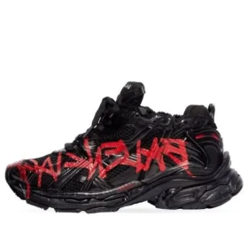 Baskets Runner Graffiti « Mailles et nylon noir et rouge » 677403W3RBQ1060