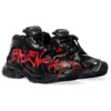 Baskets Runner Graffiti « Mailles et nylon noir et rouge » 677403W3RBQ1060