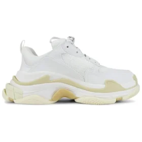 Baskets Triple S « White » 524036W2CA19000