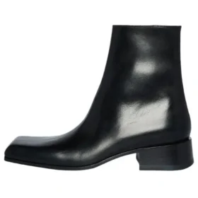 Bottes à bout carré « Cuir noir » 678108WBC301000
