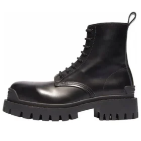 Bottes à lacets Strike « Black » 590974WA9601000
