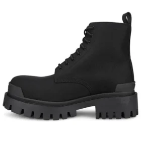 Bottes Strike « Black » 624548W2AI01000