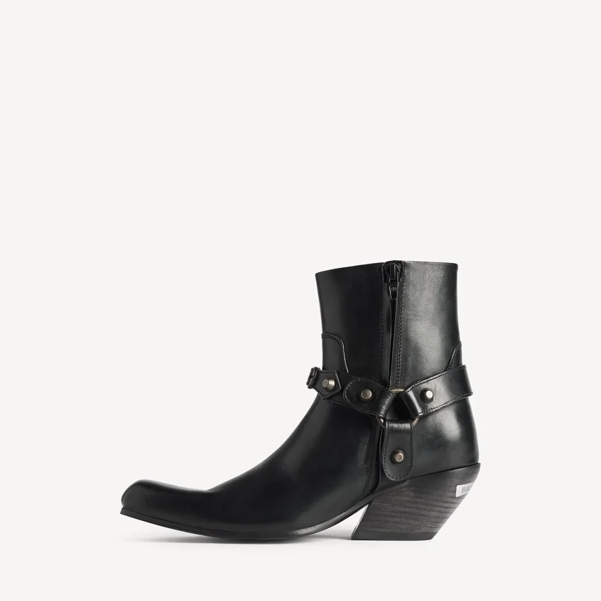 Bottines Memphis pour femme avec harnais, en noir Bottines Memphis pour femme avec harnais, en noir