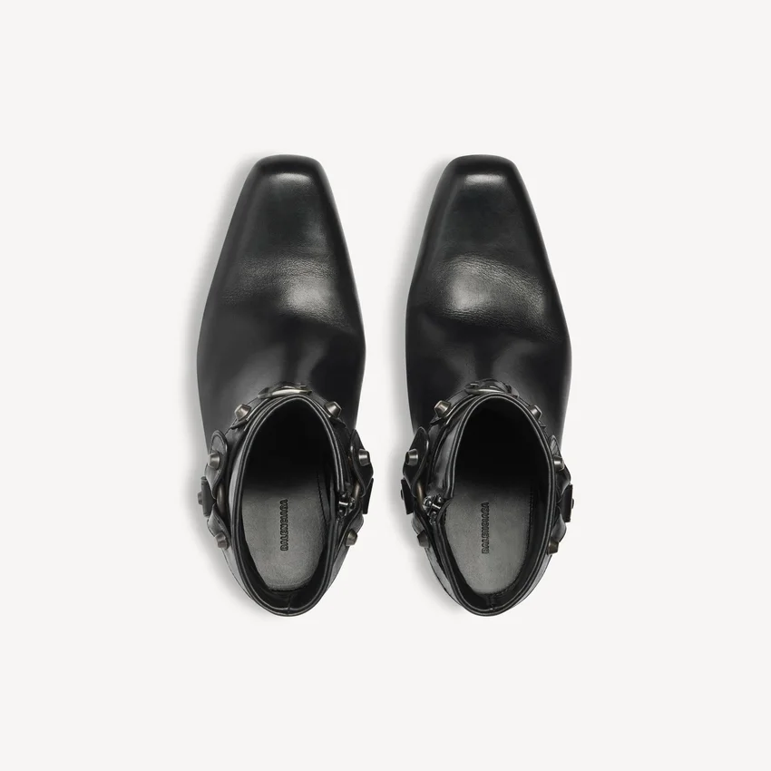 Bottines Memphis pour femme avec harnais, en noir Bottines Memphis pour femme avec harnais, en noir