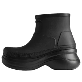 Bottines à plateforme Balenciaga x Crocs « Black » 713679W1S8E1000