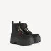 Bottines à plateforme Strike pour femme avec breloques, en noir/multicolore Bottines à plateforme Strike pour femme avec breloques, en noir/multicolore