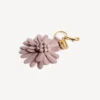Breloque/porte-clés pour femme en forme de fleur en quartz rose