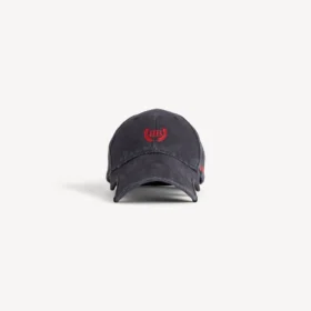 Casquette classique Laurel en noir/rouge délavé