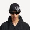 Casquette pour homme « Cursive » en noir délavé Casquette pour homme « Cursive » en noir délavé