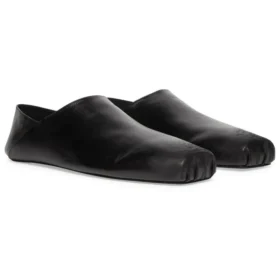 Chaussures à enfiler à bout carré en cuir de veau souple « Noir » 702072WBDH11000