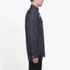 Chemise boutonnée à logo sur la poitrine et rayures fines « Black » 583989TGM041070