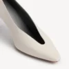 Escarpins « Duchesse » pour femme, couleur blanc neige Escarpins « Duchesse » pour femme, couleur blanc neige
