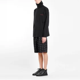 Homme : Balenciaga, col montant, demi-fermeture éclair, logo brodé, noir 486144TWK521000