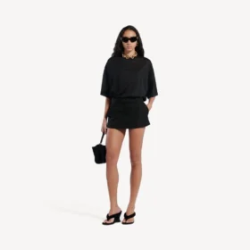 Jupe-short mini ajustée pour femme, en noir