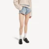 Mini-short pour femme bleu clair délavé Mini-short pour femme bleu clair délavé