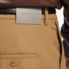 Pantalon chino homme taille L, couleur camel Pantalon chino homme taille L, couleur camel