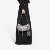 Petit sac à bandoulière Le Cagole pour femme, couleur argent Petit sac à bandoulière Le Cagole pour femme, couleur argent