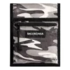 Petite pochette Explorer avec bandoulière, imprimé camouflage « Gris » 6559822AARO9061