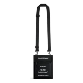 Petite pochette Explorer avec sangle « Noir » 6559822AAXT1000