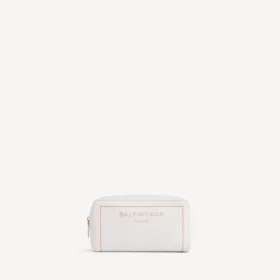 Pochette cosmétique parfumée en dix blanc ivoire