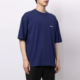 Pull à col rond et manches courtes Balenciaga FW21 pour homme, bleu, avec logo, 612966TIVG53967 Pull à col rond et manches courtes Balenciaga FW21 pour homme, bleu, avec logo, 612966TIVG53967