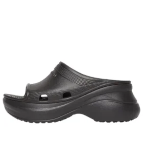 Sandales Crocs Pool Slide « Black » 677386W1S8E1000