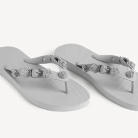 sandales tongs cagole pour femme gris balenciaga cristal 2 280x280 - Sandales tongs Cagole pour femme, gris Balenciaga/cristal