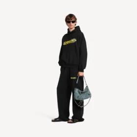Sweats à capuche pour homme « Messy Spray » coupe moyenne, noir
