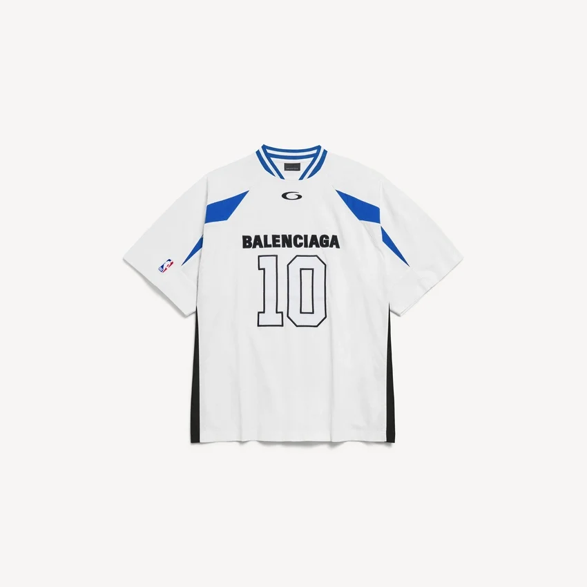 T-shirt oversize pour homme Balenciaga | Collaboration NBA, blanc/multicolore T-shirt oversize pour homme Balenciaga | Collaboration NBA, blanc/multicolore