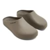 Tong de piscine « Medium Grey » 699129W1S8V1010