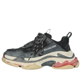 Triple S « Lack Red » 533882W3CS11061