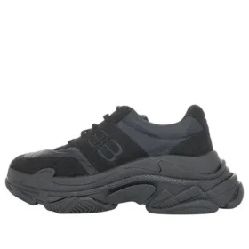 Triple S Nylon « Black » 710157W3CU11000