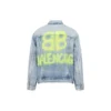 Veste en denim BB Sprayed, coupe large « Light Blue Yellow » 678354TDW143341